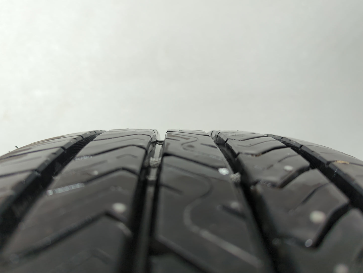 Used Tire 225/60R16 TOYO EXTENSA A/S 98H - Tread Depth 12/32 - Oemusedautoparts1.com