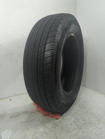 Used Tire 205/70R16 UNIROYAL TIGER PAW TOURING A/S 97H - Tread Depth 9/32 - Oemusedautoparts1.com