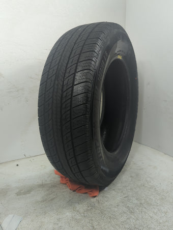 compare product Used Tire 205/70R16 UNIROYAL TIGER PAW TOURING A/S 97H - Tread Depth 9/32
