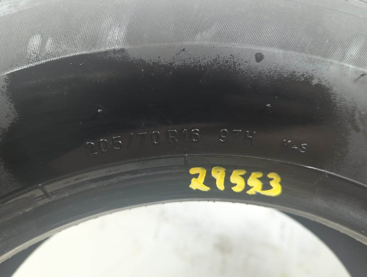 Used Tire 205/70R16 UNIROYAL TIGER PAW TOURING A/S 97H - Tread Depth 9/32 - Oemusedautoparts1.com