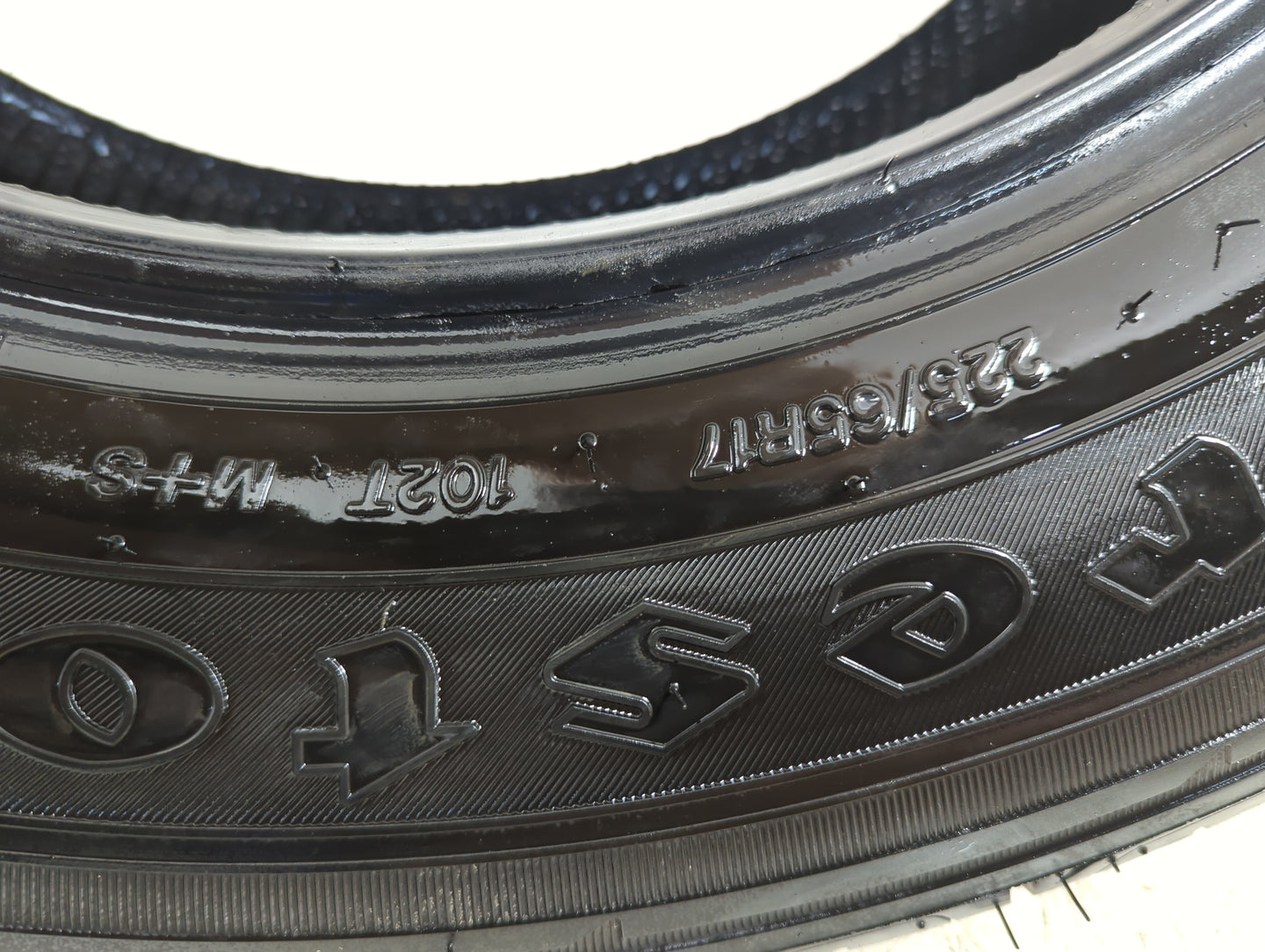 Used Tire 225/65R17 FIRESTONE DESTINATION LE3 102T - Tread Depth 10/32 - Oemusedautoparts1.com