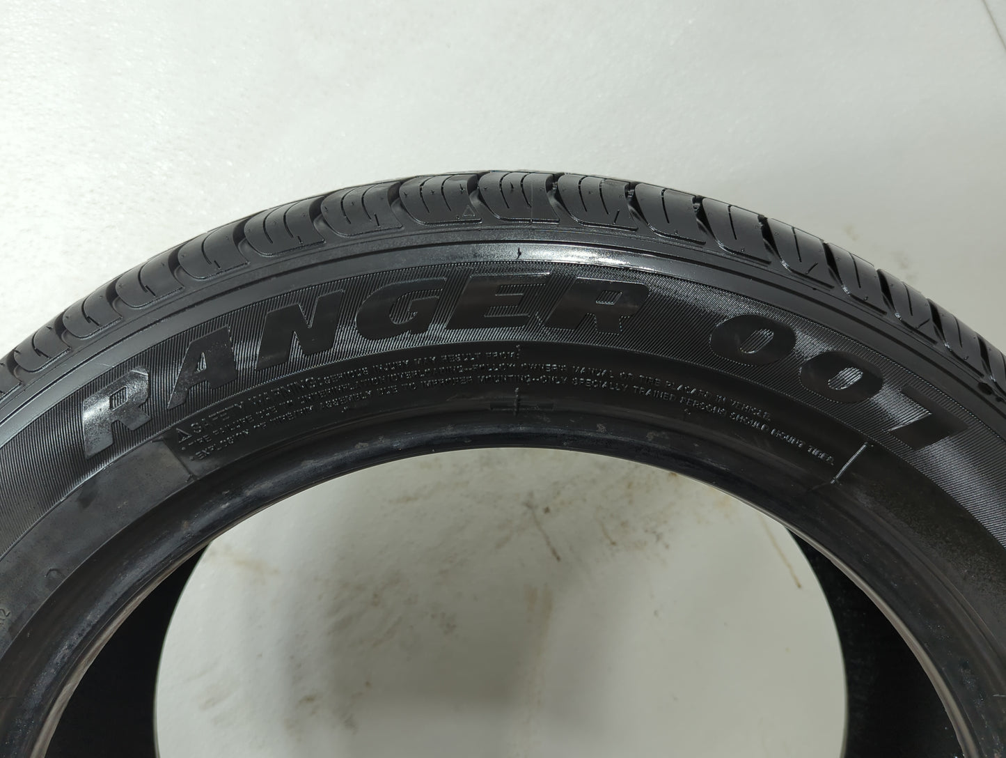 Used Tire 225/55R18 THUNDERER RANGER 98V - Tread Depth 11/32 - Oemusedautoparts1.com