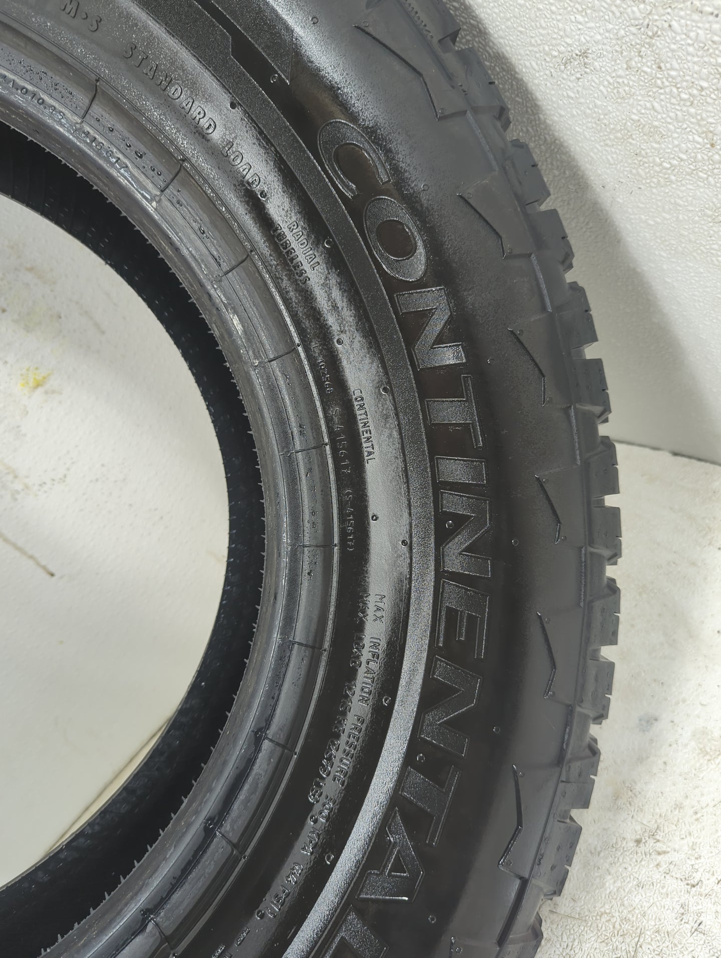 Used Tire 265/70R17 CONTINENTAL TERRAIN CONTACT A/T 115T - Tread Depth 12/32 - Oemusedautoparts1.com