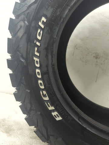 Used Tire 265/65R17 BFGOODRICH ALL-TERRAIN T/A KO2 120S - Tread Depth 15/32