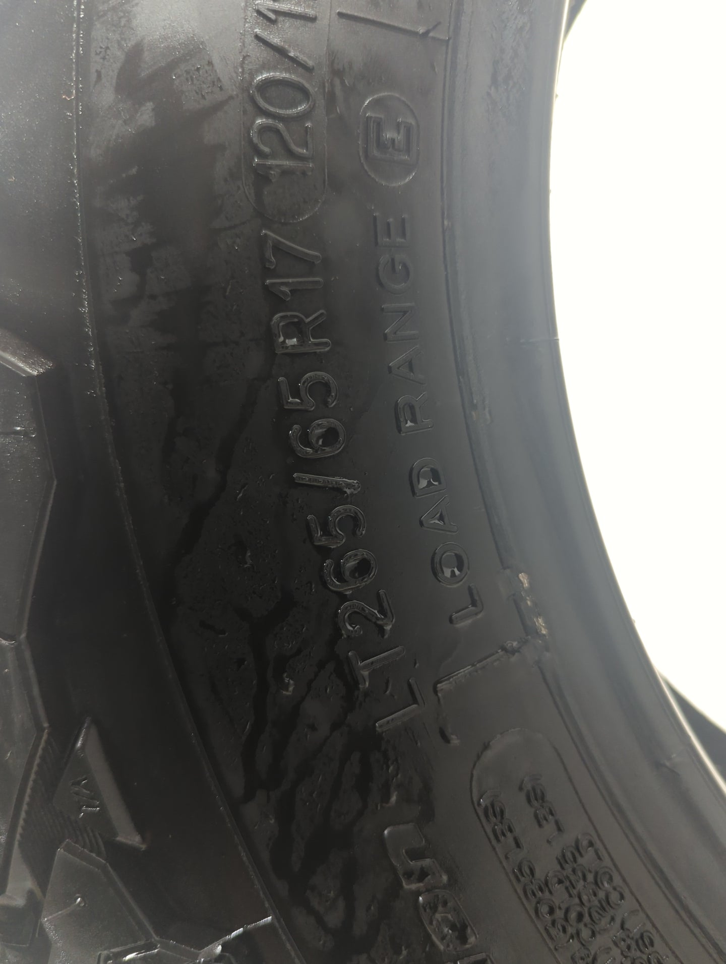 Used Tire 265/65R17 BFGOODRICH ALL-TERRAIN T/A 120S - Tread Depth 12/32 - Oemusedautoparts1.com