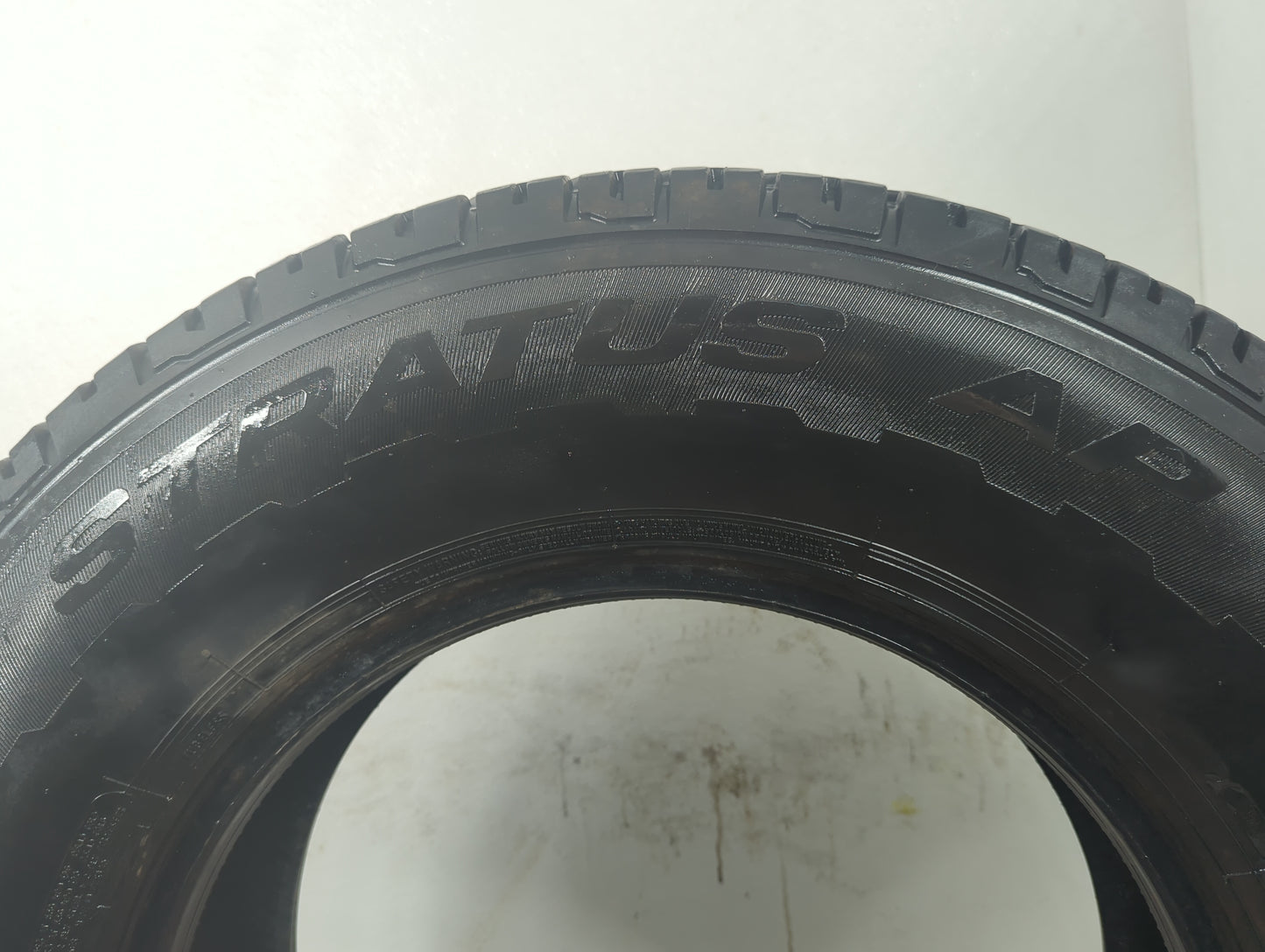 Used Tire - Tread Depth null/32 - Oemusedautoparts1.com