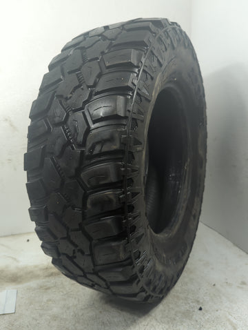 Used Tire 265/70R17 COOPER EVOLUTION M/T 121Q - Tread Depth 11/32 - Oemusedautoparts1.com