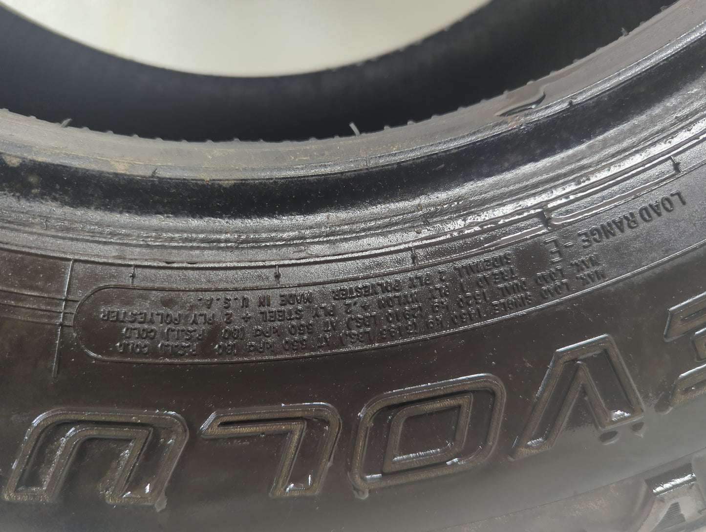Used Tire 265/70R17 COOPER EVOLUTION M/T 121Q - Tread Depth 11/32 - Oemusedautoparts1.com