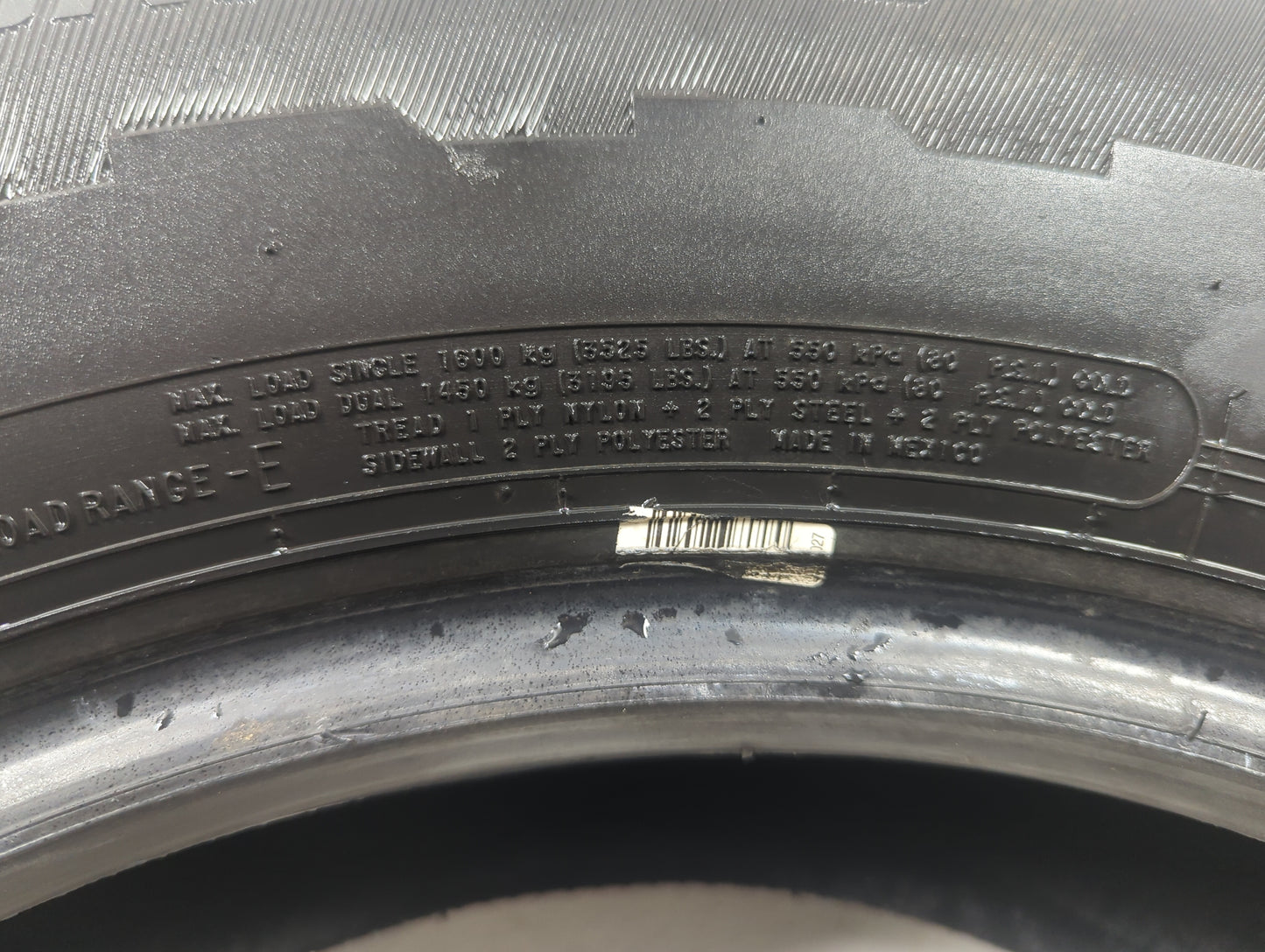 Used Tire - Tread Depth null/32 - Oemusedautoparts1.com