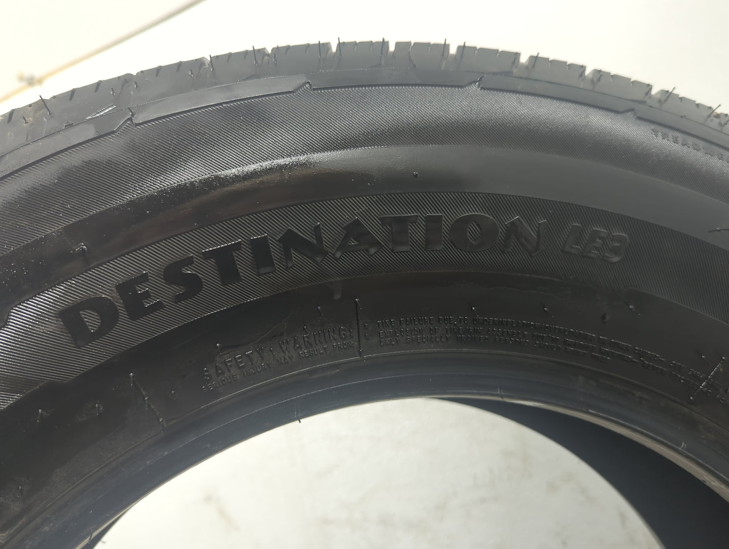 Used Tire 255/70R18 FIRESTONE DESTINATION LE3 113T - Tread Depth 10/32 - Oemusedautoparts1.com