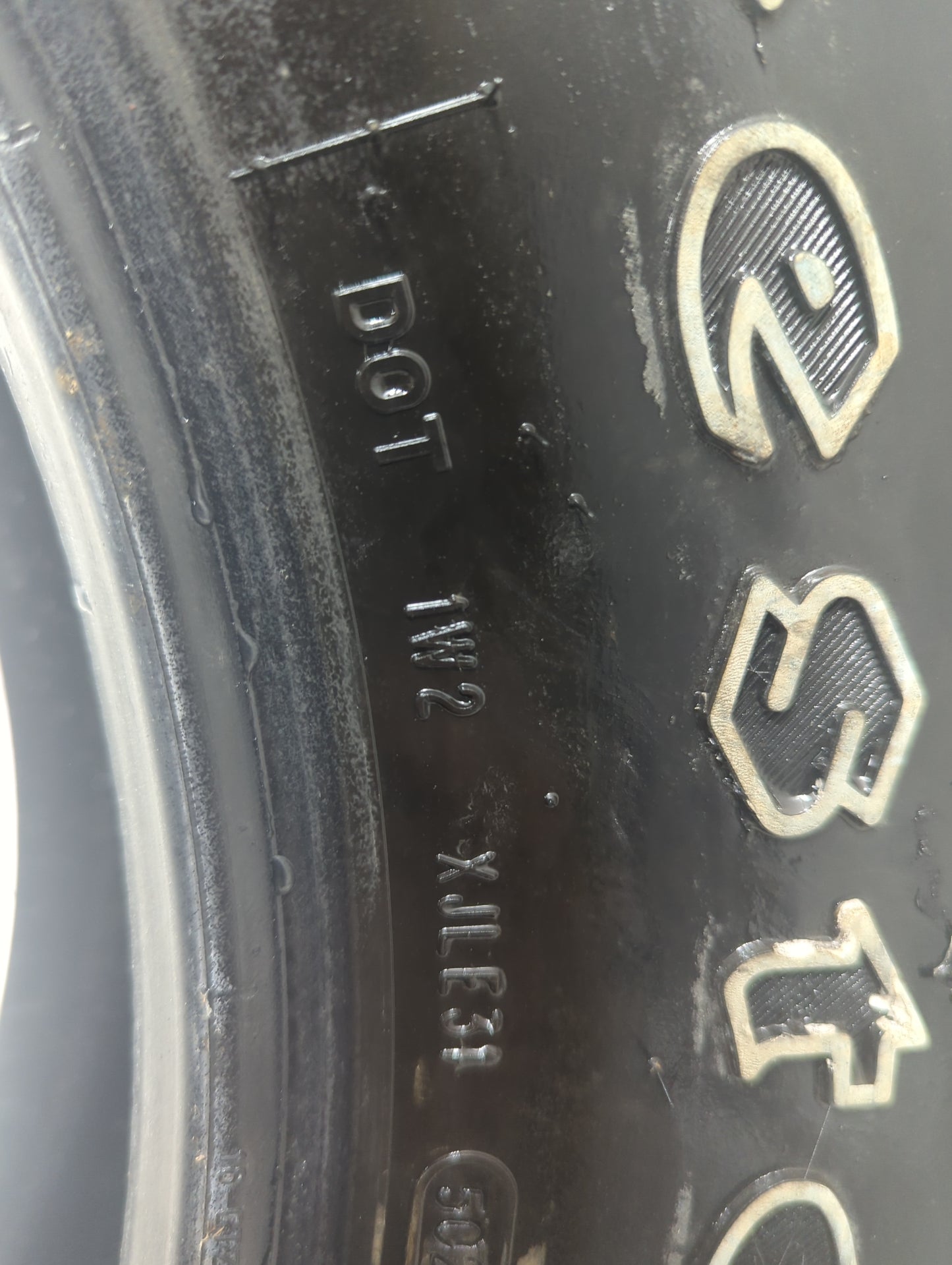 Used Tire 255/70R18 FIRESTONE DESTINATION LE3 113T - Tread Depth 10/32 - Oemusedautoparts1.com