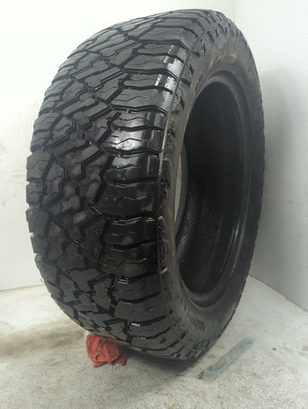 compare product Used Tire 275/55R20 IRONHEAD THRASHER 117T - Tread Depth 12/32