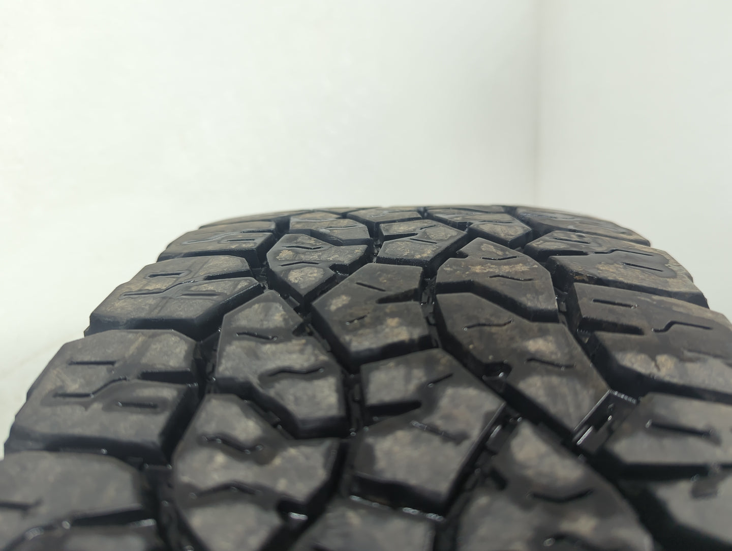 Used Tire 245/75R17 GOODYEAR WRANGLER WORKHORSE AT 121R - Tread Depth 10/32 - Oemusedautoparts1.com