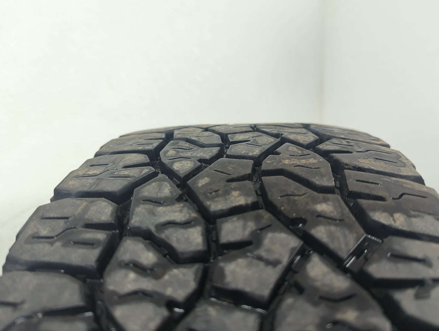 Used Tire 245/75R17 GOODYEAR WRANGLER WORKHORSE AT 121R - Tread Depth 10/32 - Oemusedautoparts1.com