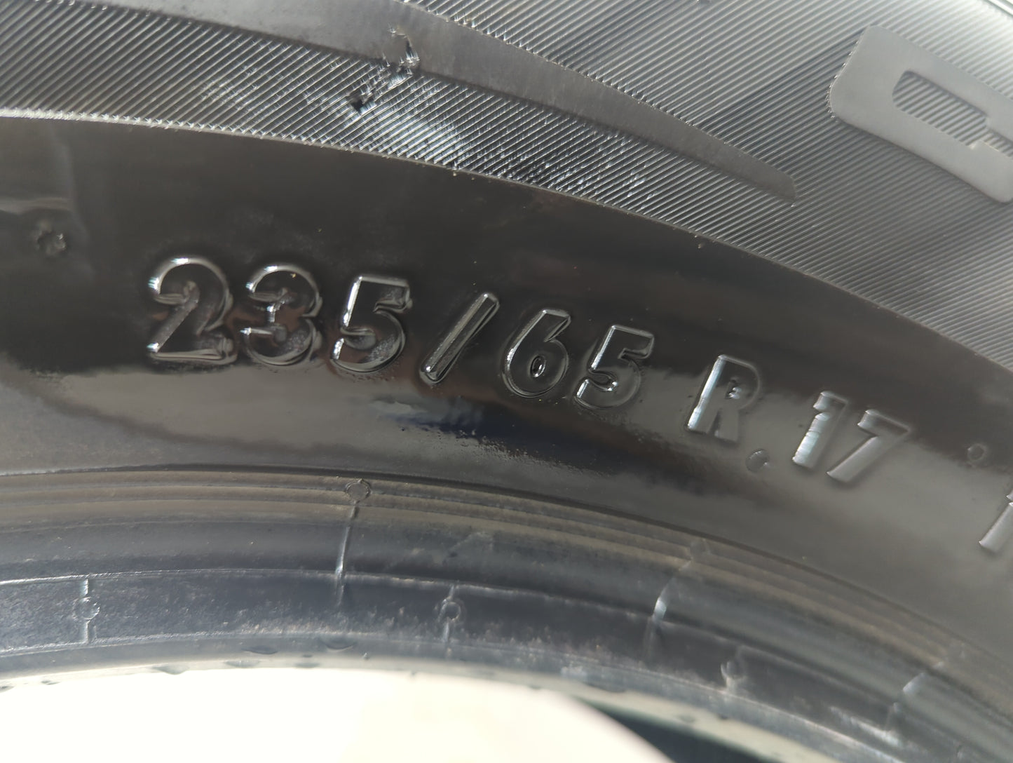 Used Tire - Tread Depth null/32 - Oemusedautoparts1.com