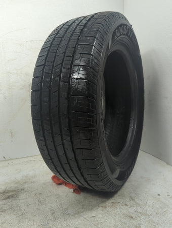 compare product Used Tire - Tread Depth null/32