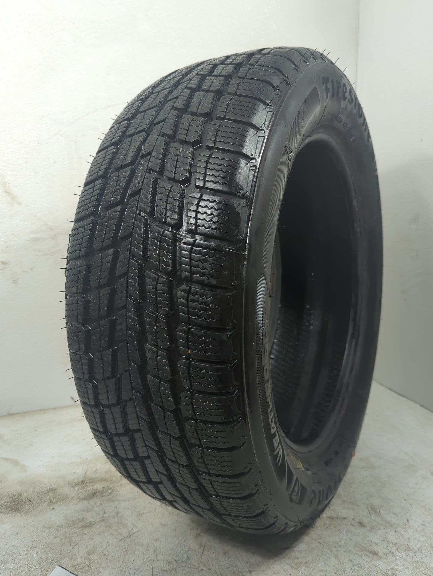 Used Tire 225/55R17 FIRESTONE WEATHERGRIP 97V - Tread Depth 9/32 - Oemusedautoparts1.com