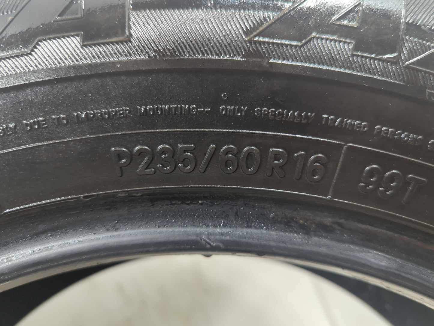 Used Tire 235/60R16 TOYO EXTENSA A/S 99T - Tread Depth 8/32 - Oemusedautoparts1.com