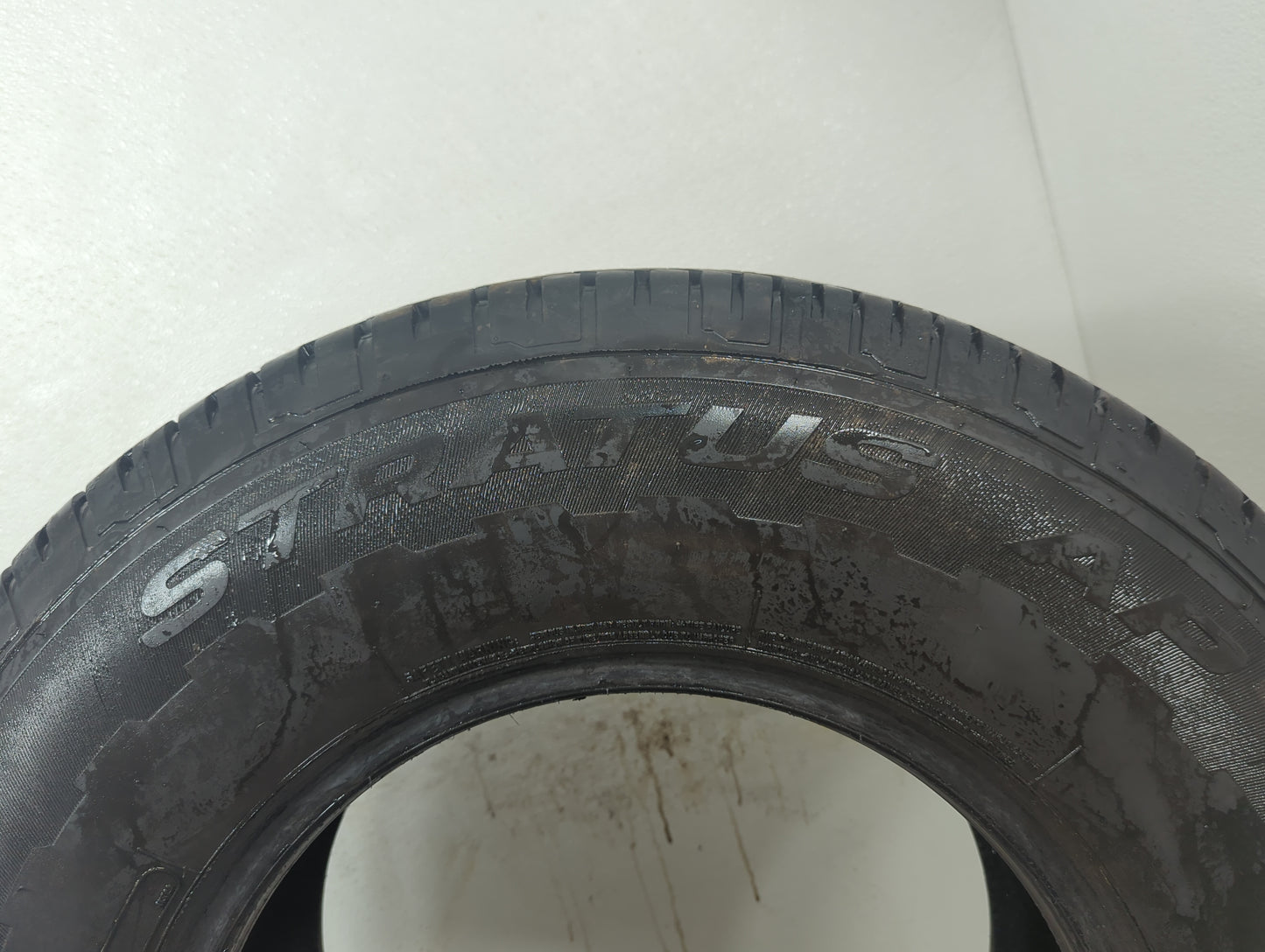 Used Tire 235/75R15 MASTERCRAFT STRATUS AP 108T - Tread Depth 7/32 - Oemusedautoparts1.com