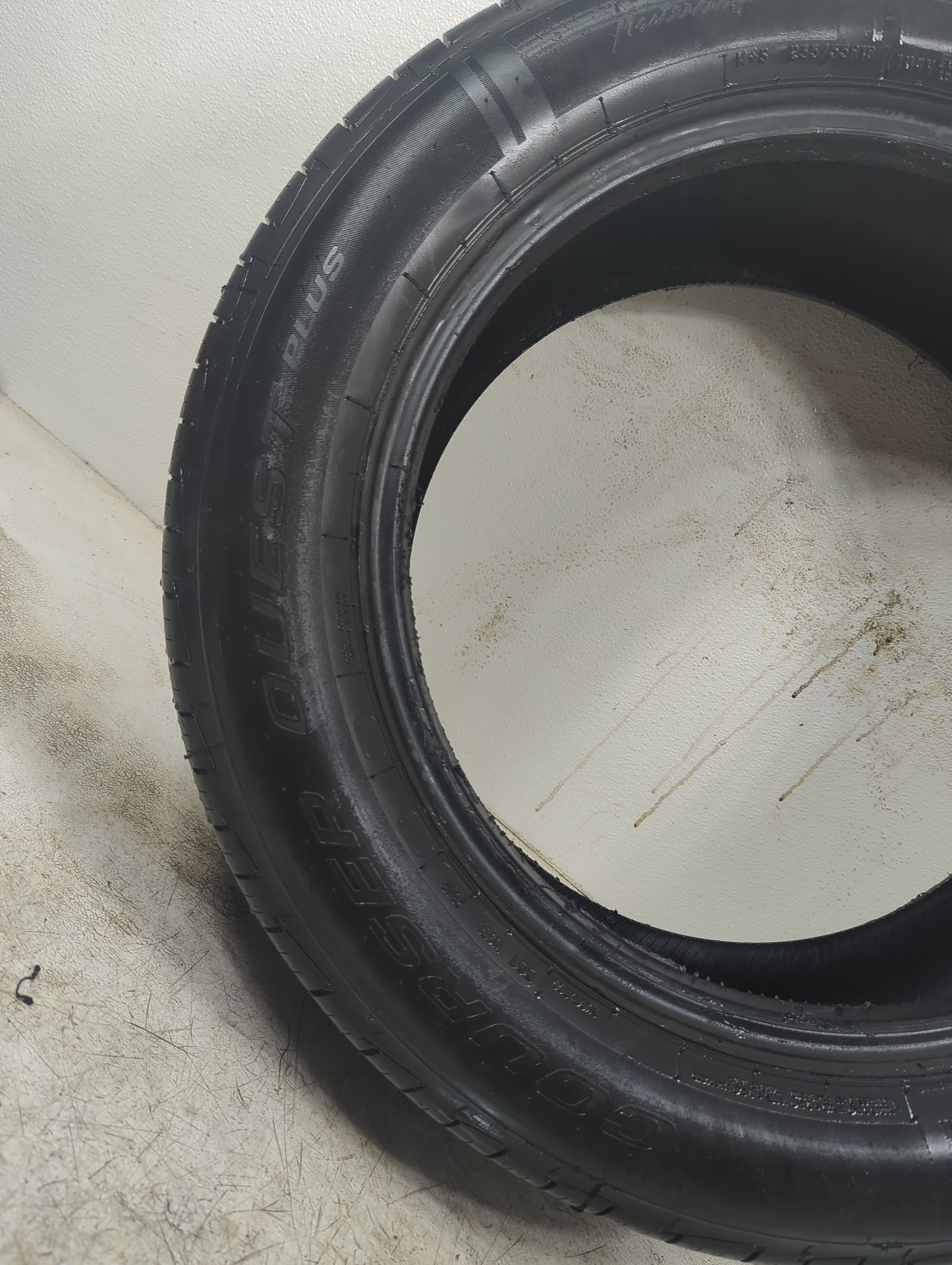 Used Tire 235/55R18 MASTERCRAFT COURSER QUEST PLUS 104T - Tread Depth 11/32 - Oemusedautoparts1.com