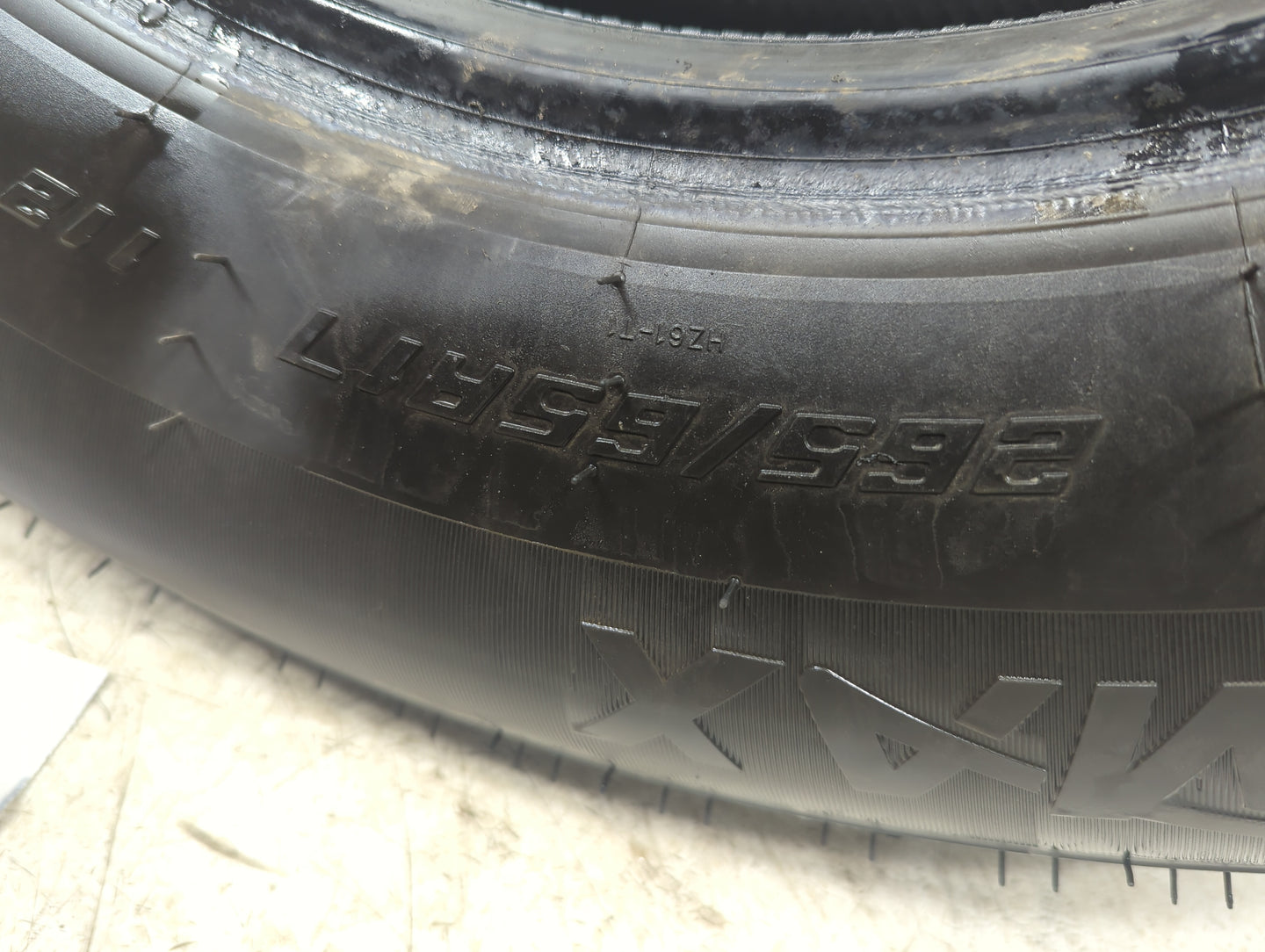 Used Tire 265/65R17 SUPERMAX HT-1 - Tread Depth 9/32 - Oemusedautoparts1.com