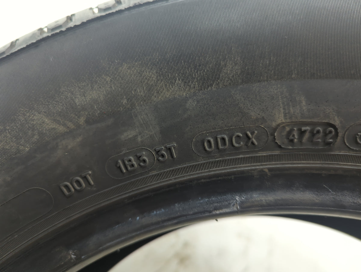 Used Tire 225/65R17 MICHELIN DEFENDER 2 102H - Tread Depth 10/32 - Oemusedautoparts1.com