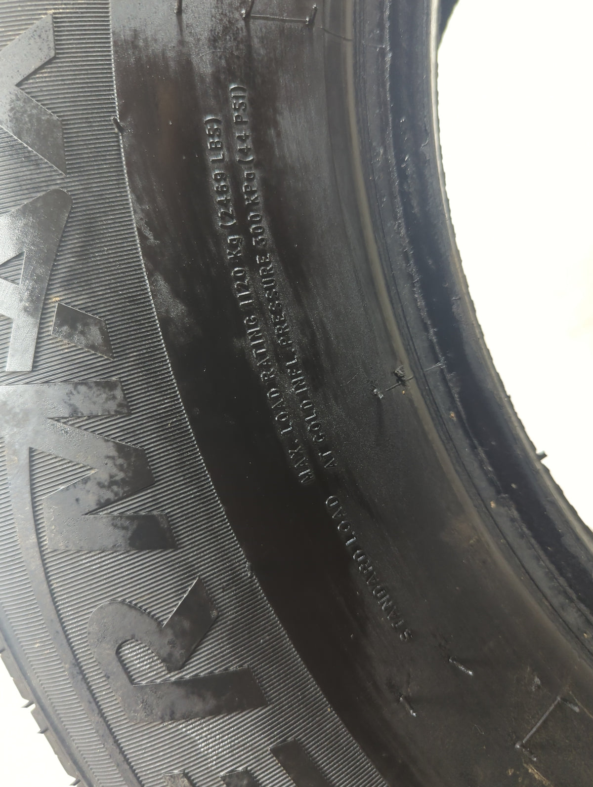 Used Tire 265/65R17 SUPERMAX HT-1 112H - Tread Depth 9/32 - Oemusedautoparts1.com