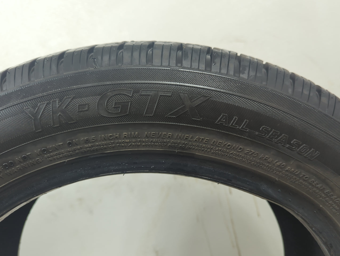 Used Tire 205/55R16 YOKOHAMA YK-GTX 91H - Tread Depth 11/32 - Oemusedautoparts1.com