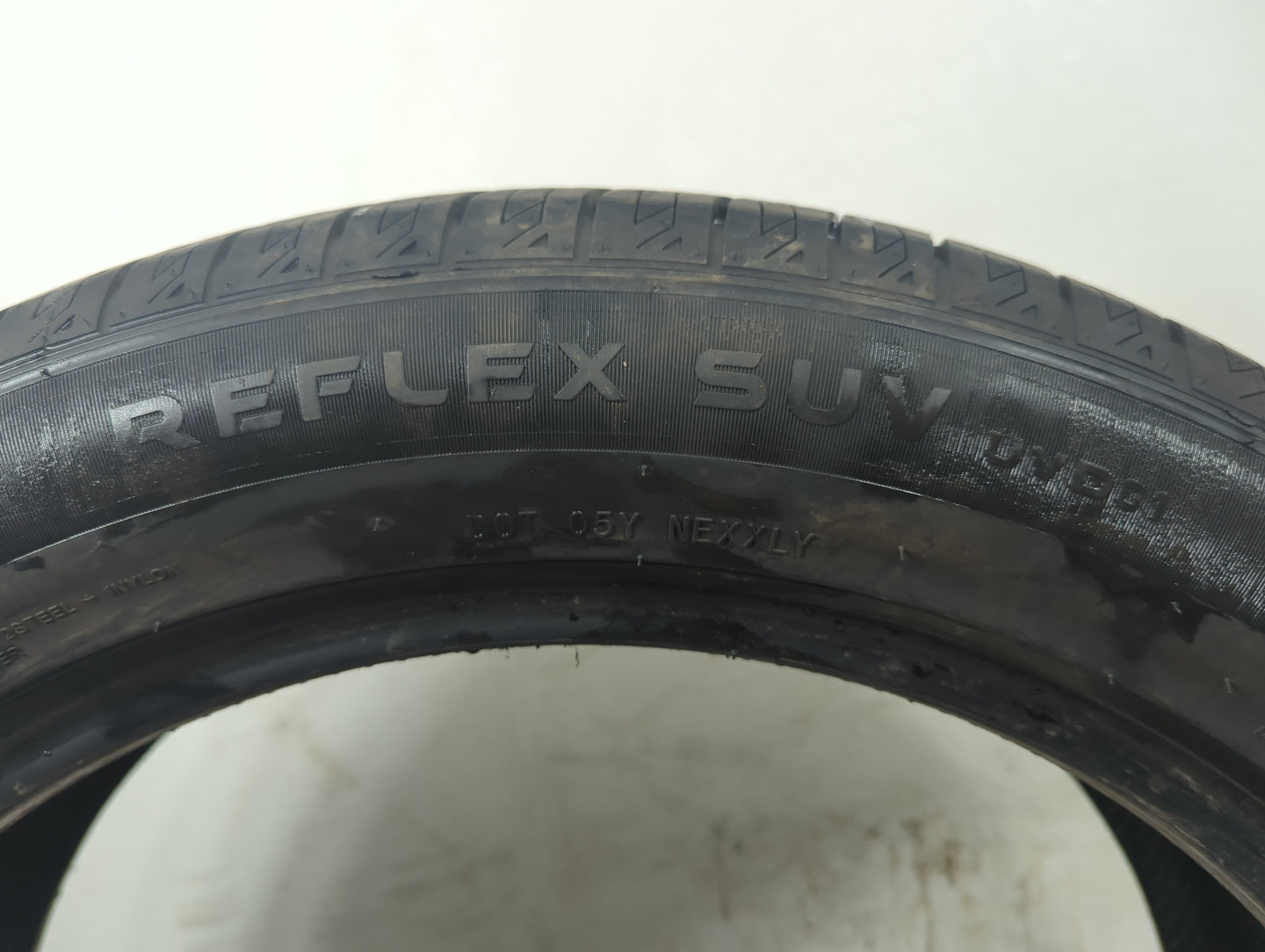 Used Tire 245/50R20 IRONHEAD REFLEX SUV 102V - Tread Depth 10/32 - Oemusedautoparts1.com