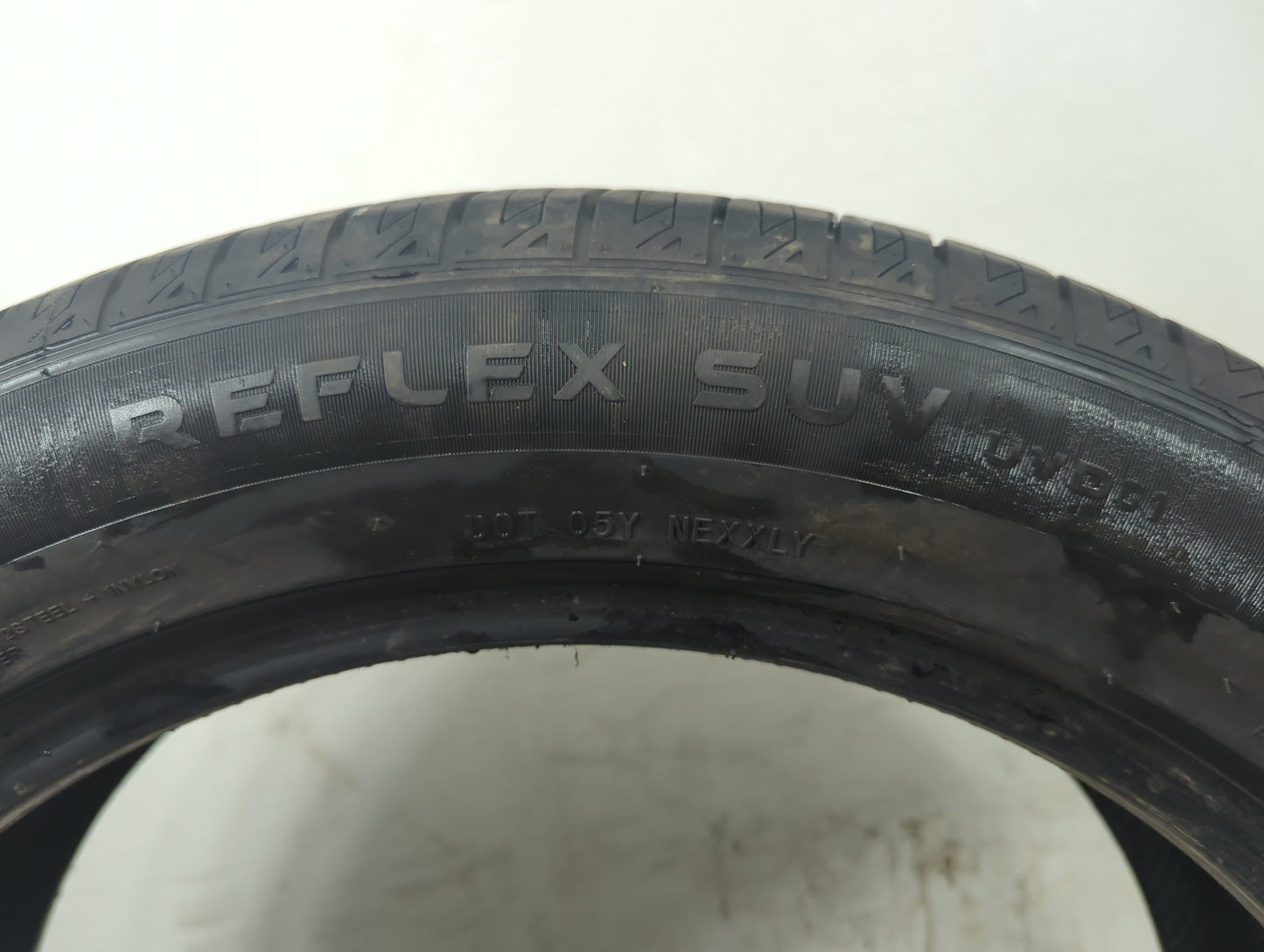 Used Tire 245/50R20 IRONHEAD REFLEX SUV 102V - Tread Depth 10/32 - Oemusedautoparts1.com