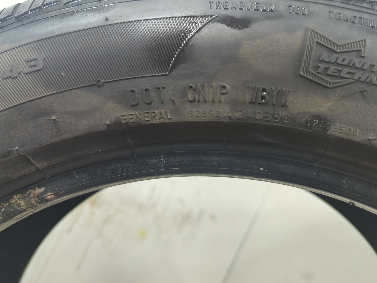 Used Tire 235/50R18 GENERAL ALTIMAX RT43 97V - Tread Depth 9/32 - Oemusedautoparts1.com