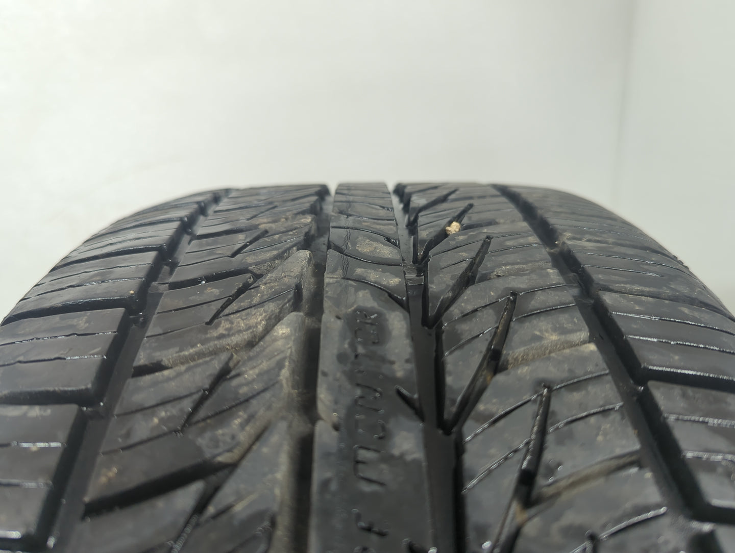 Used Tire 235/50R18 GENERAL ALTIMAX RT43 97V - Tread Depth 9/32 - Oemusedautoparts1.com