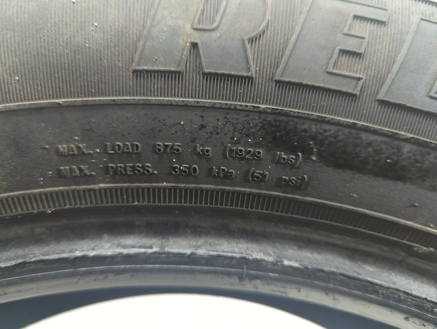 Used Tire 235/60R18 GOODYEAR RELIANT ALL-SEASON 103V - Tread Depth 10/32 - Oemusedautoparts1.com
