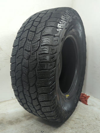 compare product Used Tire 265/70R16 COOPER DISCOVERER AT3 112T - Tread Depth 11/32
