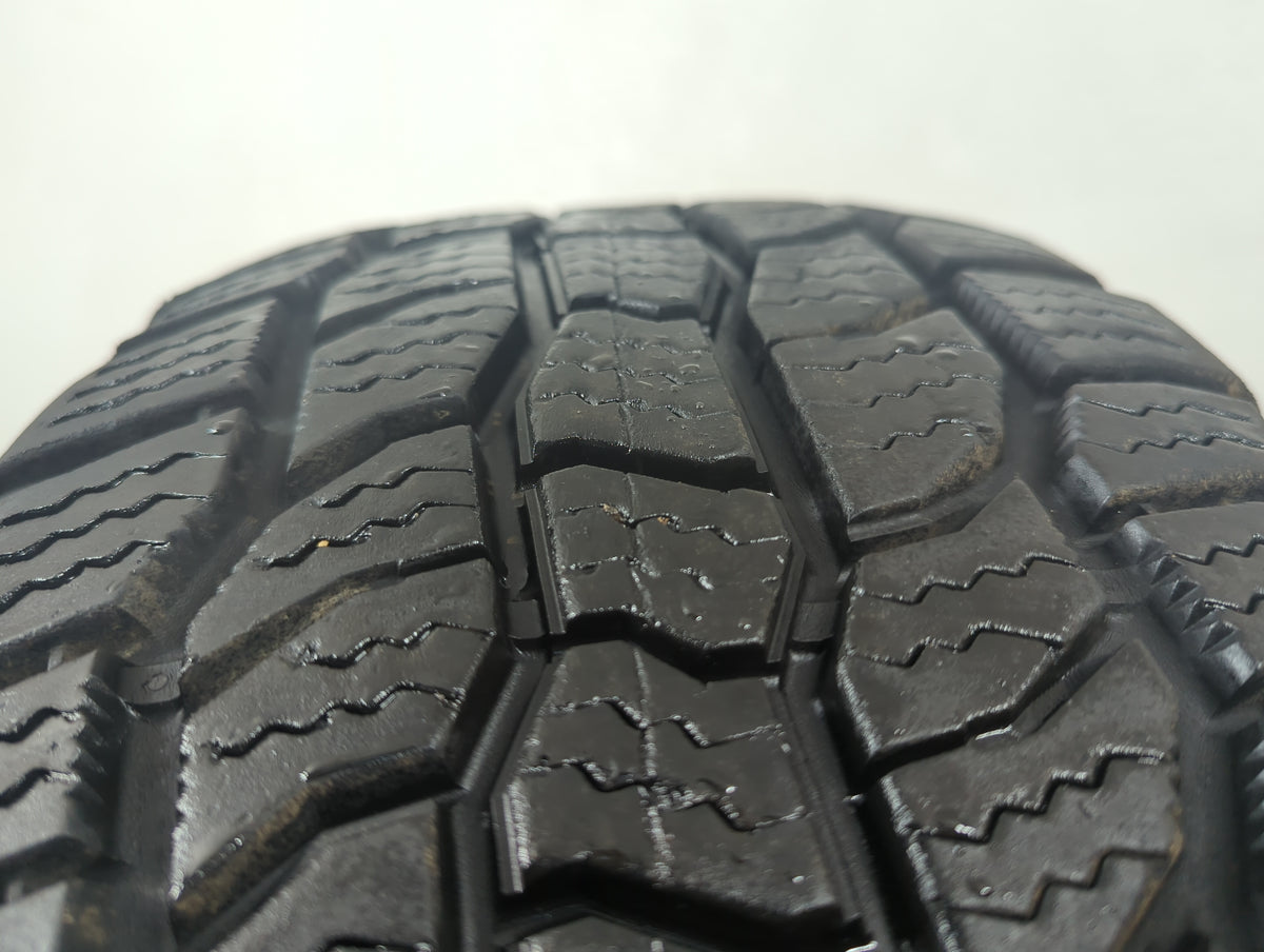 Used Tire 265/70R16 COOPER DISCOVERER AT3 112T - Tread Depth 11/32 - Oemusedautoparts1.com