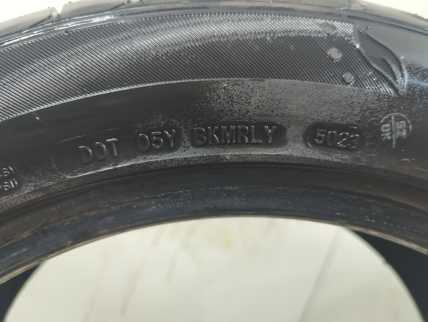 Used Tire 215/55R17 SAILUN ATREZZO SVA1 98W - Tread Depth 9/32 - Oemusedautoparts1.com