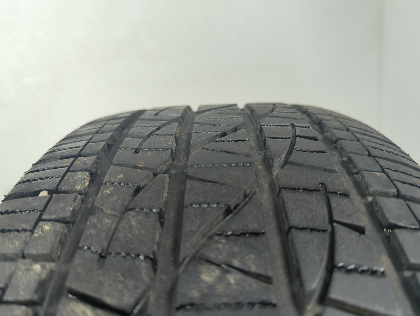 Used Tire 235/55R17 FIRESTONE DESTINATION LE3 99H - Tread Depth 8/32 - Oemusedautoparts1.com