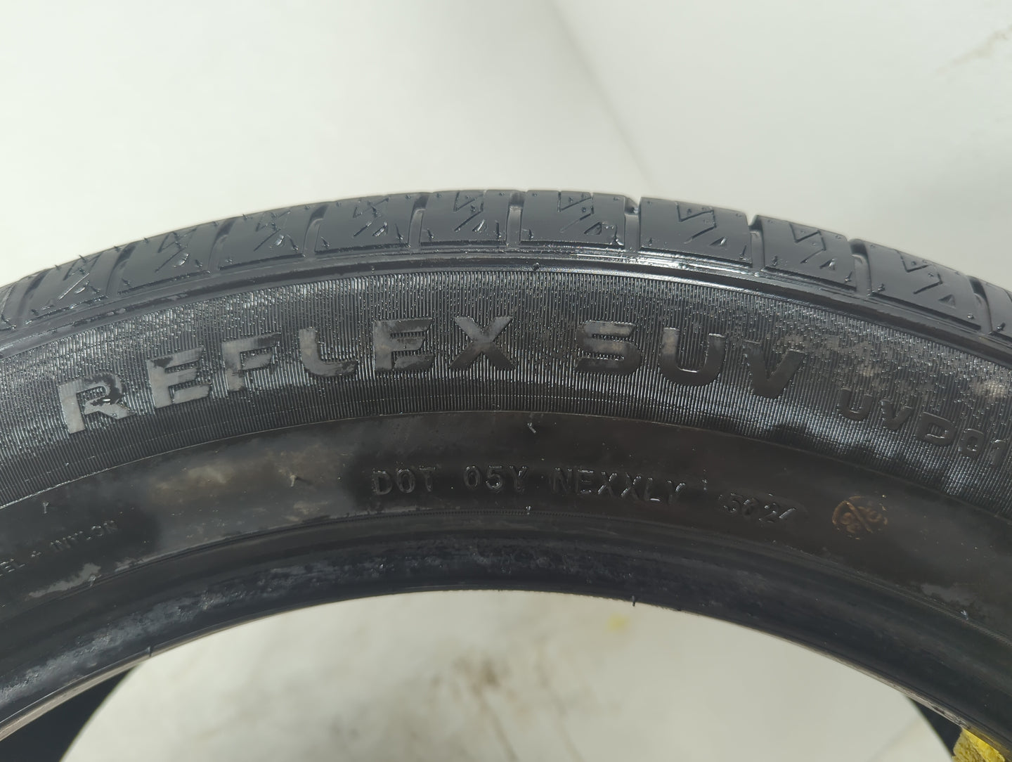 Used Tire - Tread Depth null/32 - Oemusedautoparts1.com