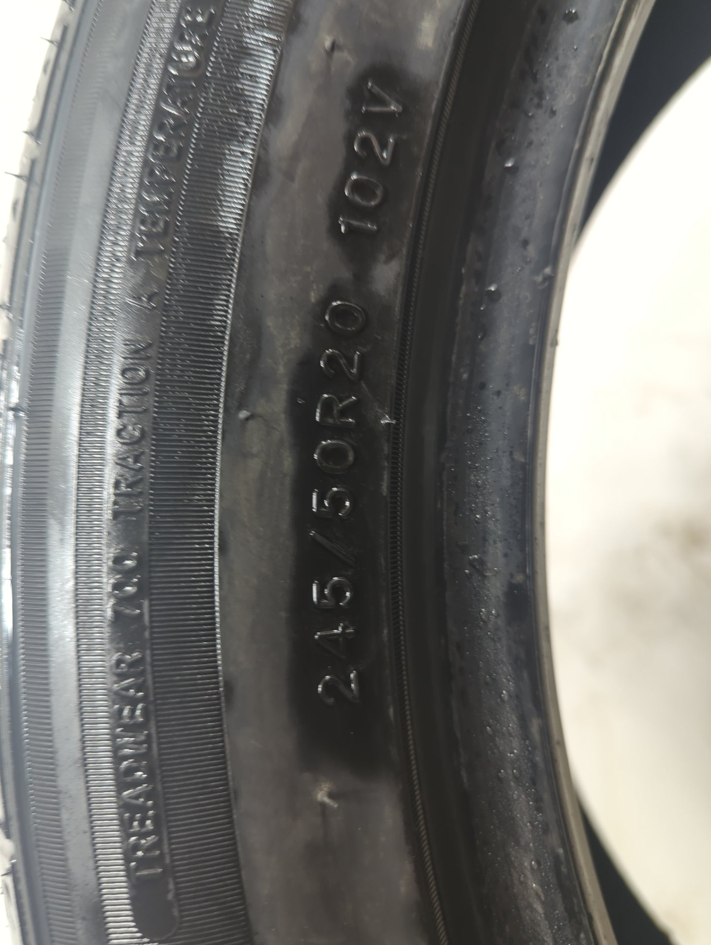 Used Tire - Tread Depth null/32 - Oemusedautoparts1.com