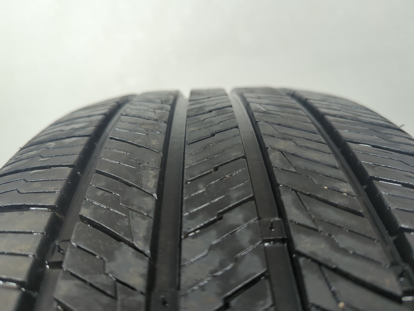 Used Tire 245/50R20 IRONHEAD REFLEX SUV 102V - Tread Depth 9/32 - Oemusedautoparts1.com