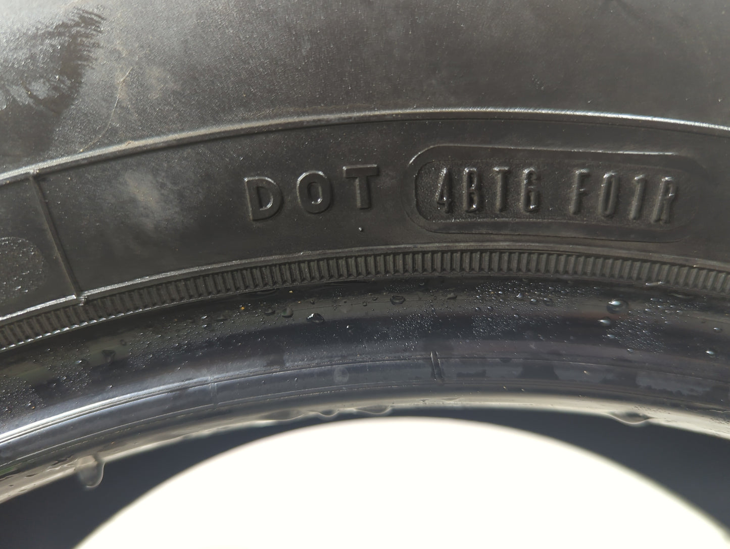 Used Tire 265/70R17 GOODYEAR WRANGLER HP 113S - Tread Depth 10/32 - Oemusedautoparts1.com