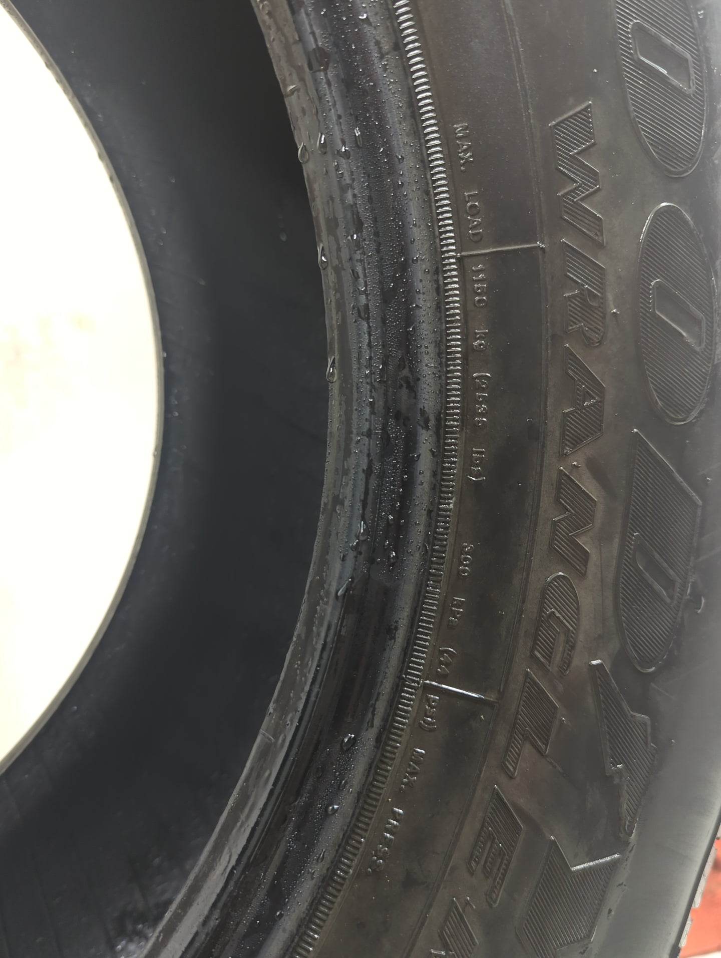 Used Tire 265/70R17 GOODYEAR WRANGLER HP 113S - Tread Depth 10/32 - Oemusedautoparts1.com