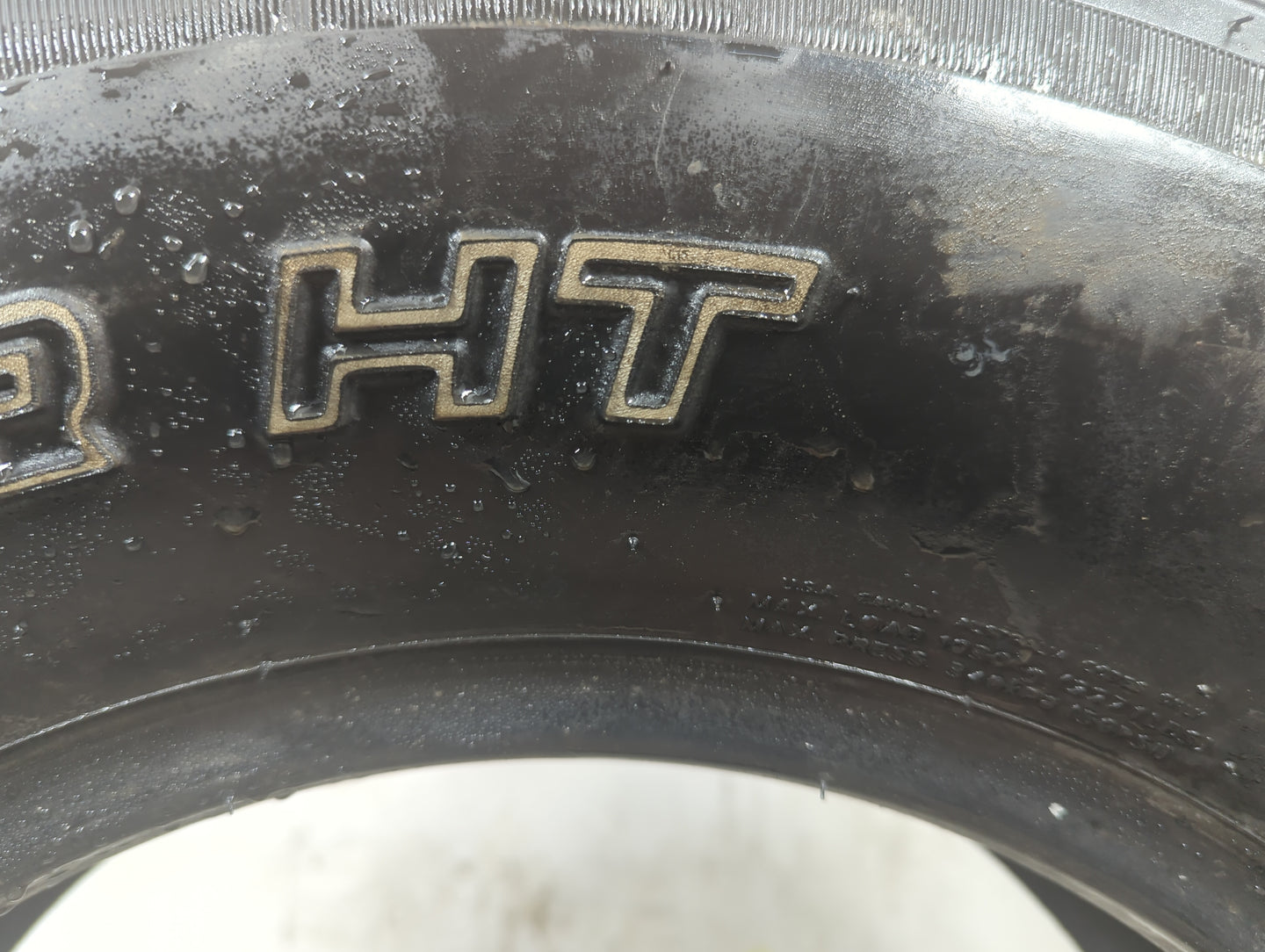 Used Tire 235/75R15 PATHFINDER HT 105T - Tread Depth 9/32 - Oemusedautoparts1.com