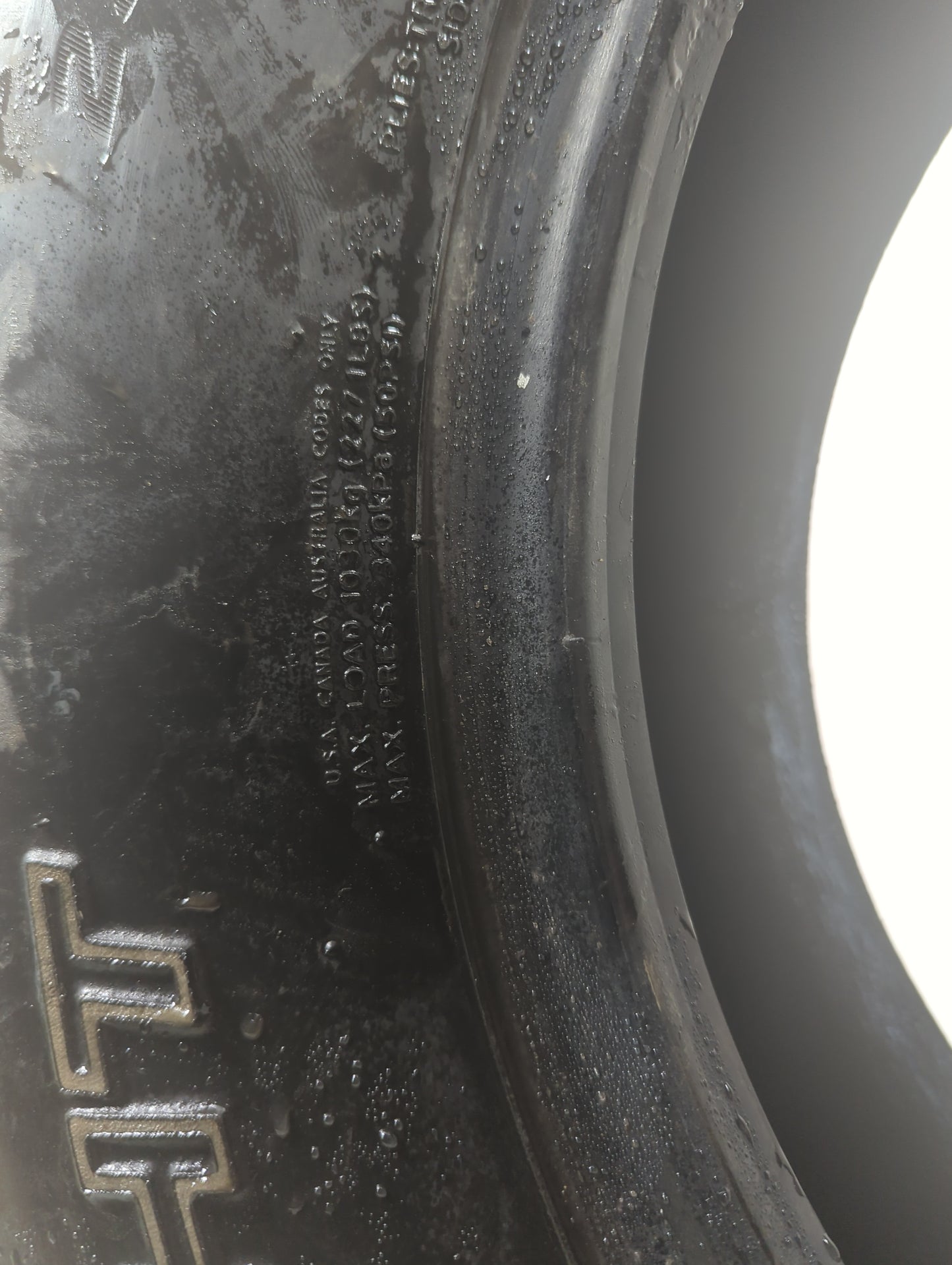 Used Tire 235/75R15 PATHFINDER HT 105T - Tread Depth 9/32 - Oemusedautoparts1.com
