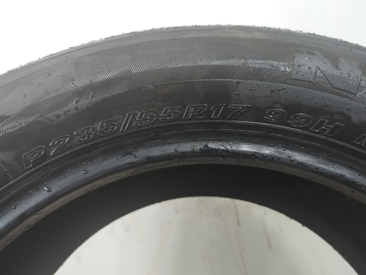 Used Tire 235/55R17 NEXEN CLASSE PREMIERE CP672 99H - Tread Depth 7/32 - Oemusedautoparts1.com