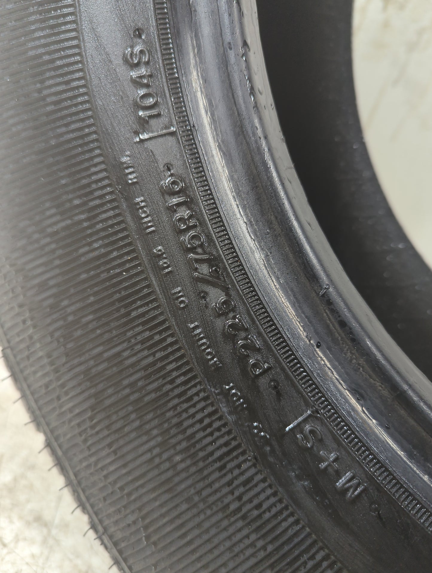 Used Tire 225/75R16 GOODYEAR WRANGLER ST 104S - Tread Depth null/32 - Oemusedautoparts1.com