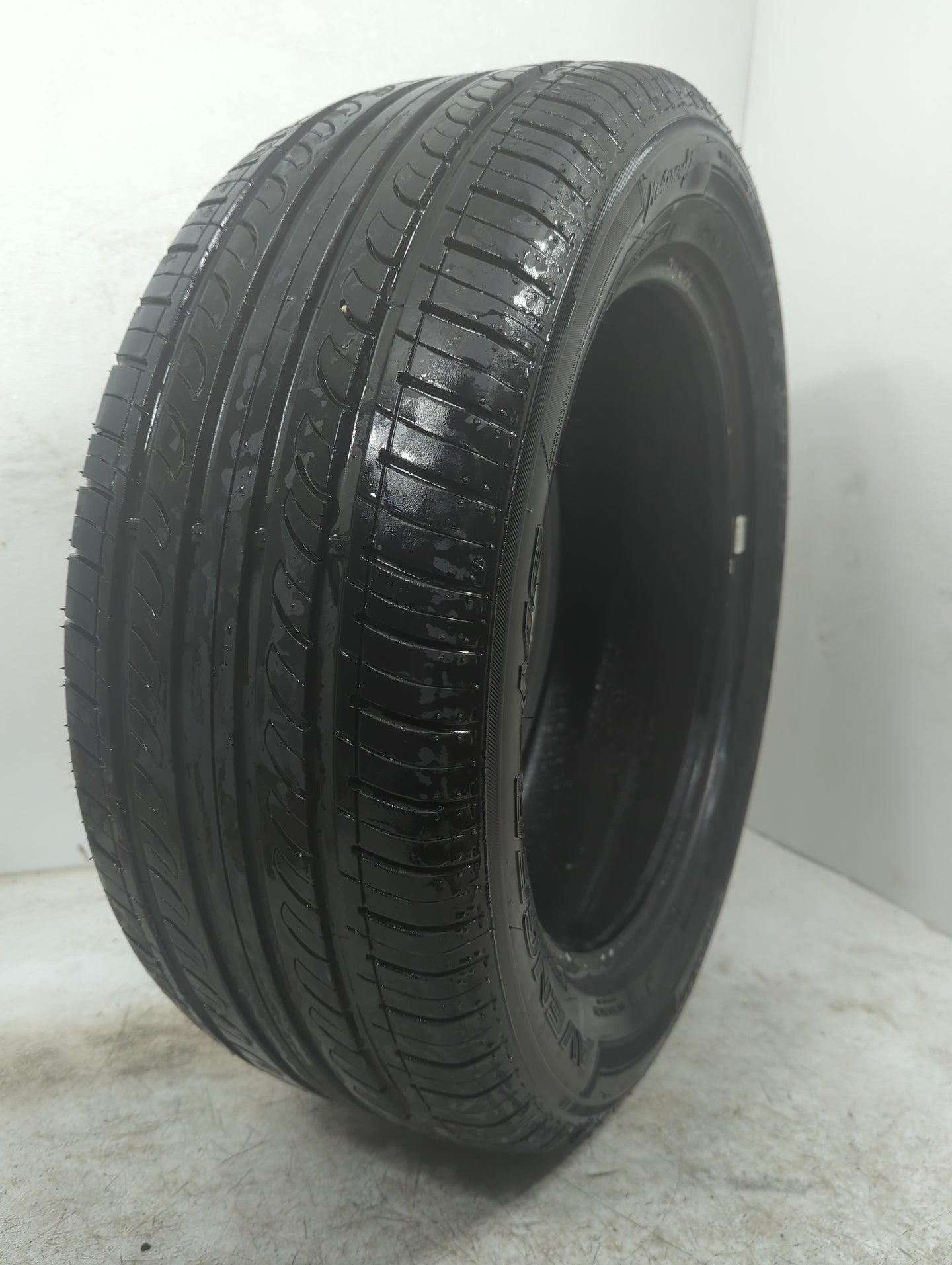 Used Tire 225/55R17 MASTERCRAFT AVENGER M8 - Tread Depth 9/32 - Oemusedautoparts1.com
