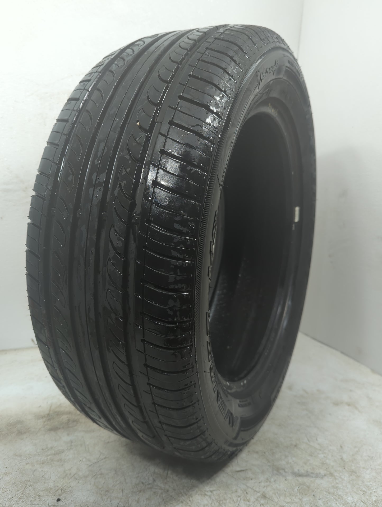 Used Tire 225/55R17 MASTERCRAFT AVENGER M8 - Tread Depth 9/32 - Oemusedautoparts1.com