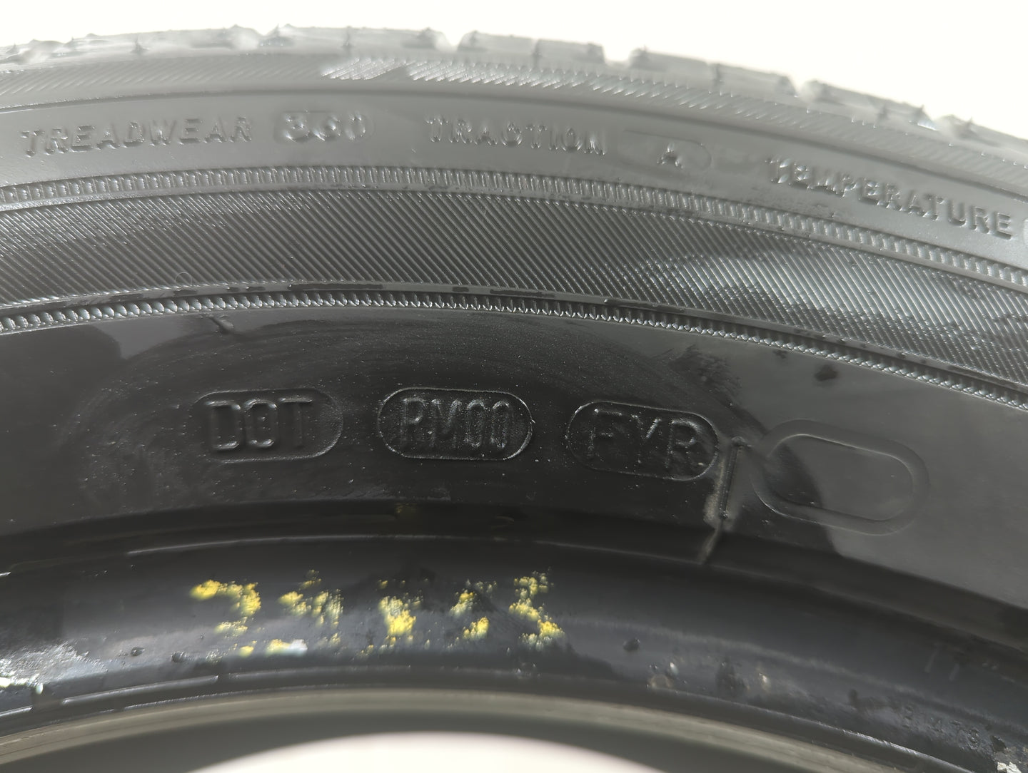 Used Tire 225/55R17 MASTERCRAFT AVENGER M8 - Tread Depth 9/32 - Oemusedautoparts1.com