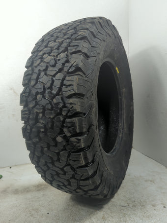 compare product Used Tire LT265/70R17 BFGOODRICH ALL-TERRAIN T/A KO2 121S - Tread Depth 14/32